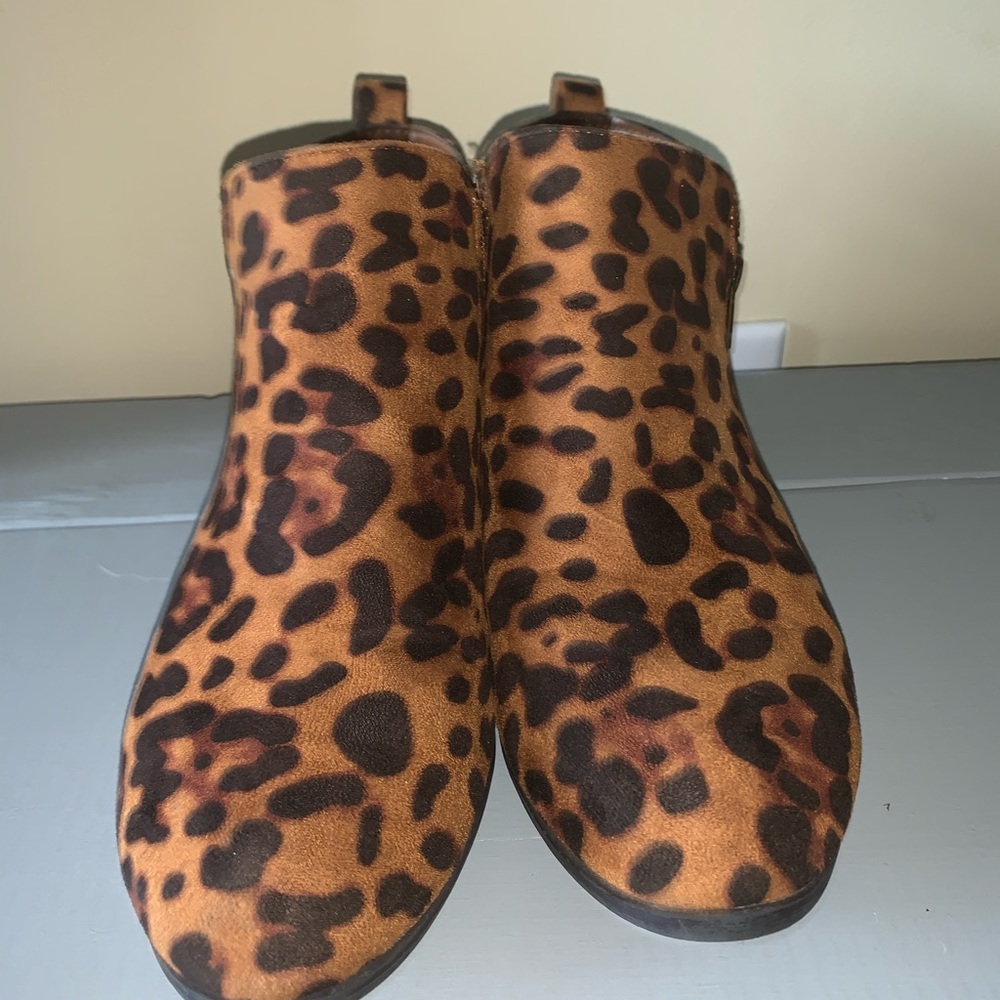 Women’s leopard booties